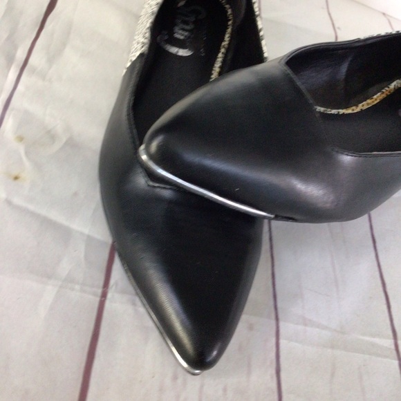 Circus by Sam Edelman Women's Flats Ellissa Pointed Toe Shoes Black/White Sz 8M - Picture 7 of 12